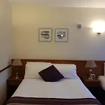 Padraicins 4*