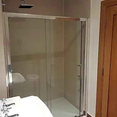 Padraicins 4*